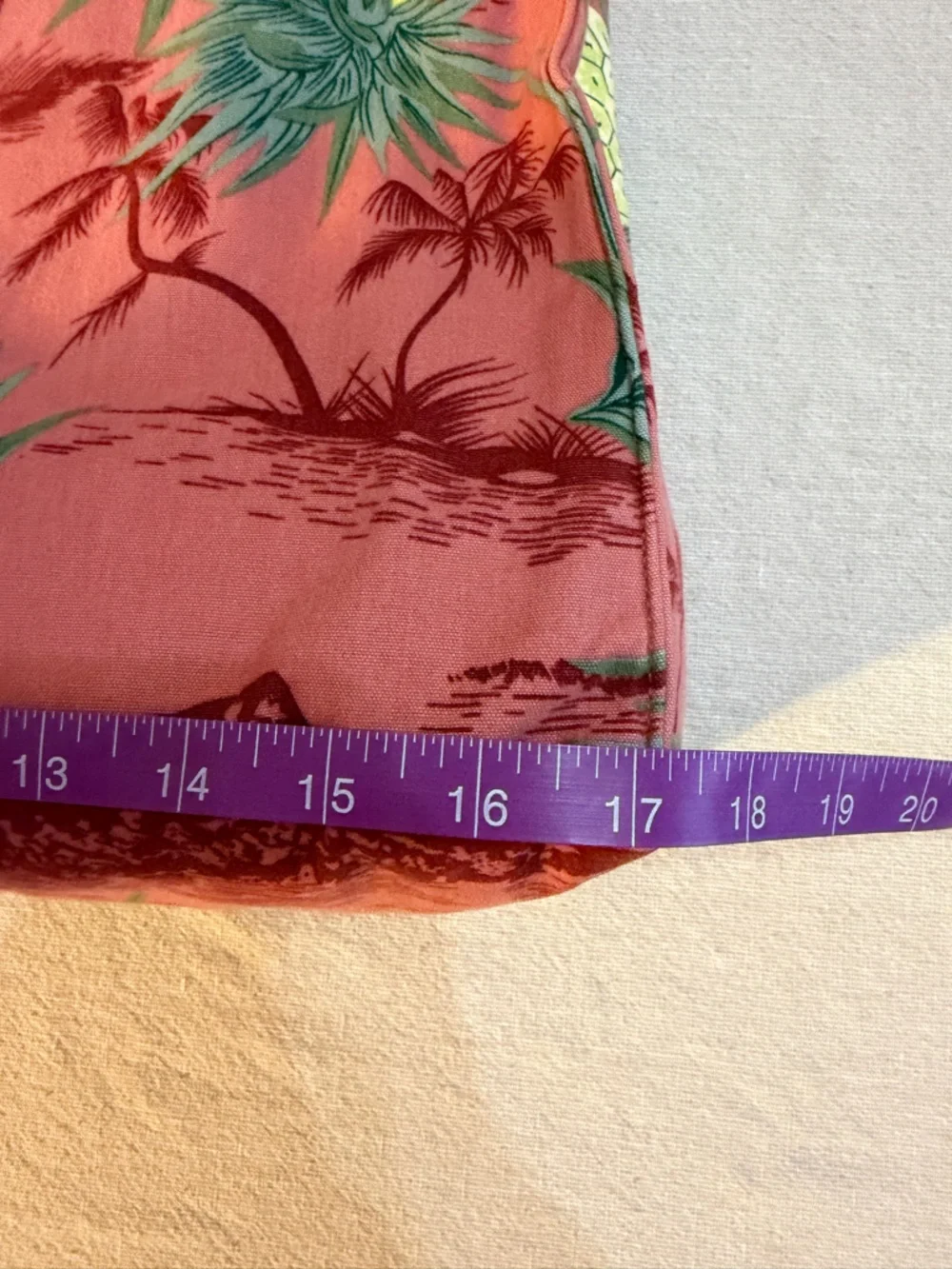 Tommy Bahama cotton structured shoulder bag - Picture 6 of 10
